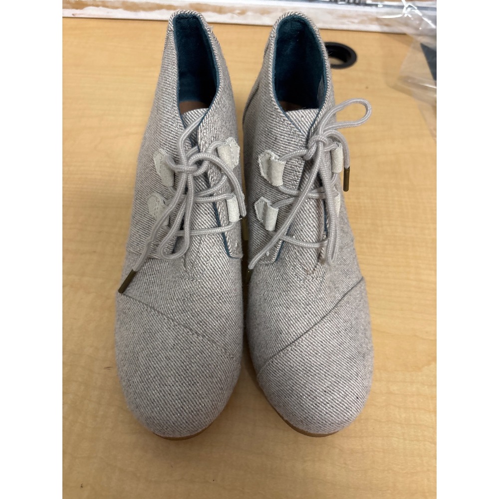 TOMS Kala Desert Wedge Booties Grey Twill Shimmer Lace Up Ankle Boots 9 10015816